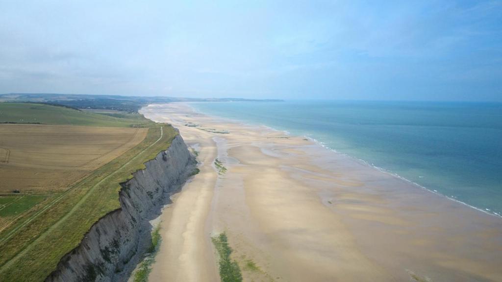 Aux Portes Des Lacs Ardres Exterior foto